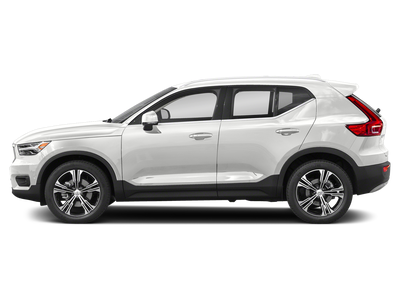 2022 Volvo Xc40 Momentum