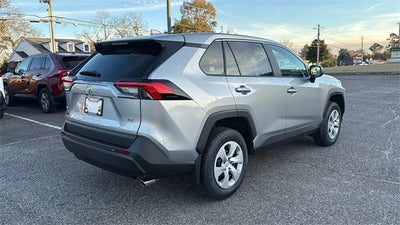 2025 Toyota RAV4 LE