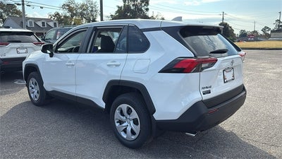 2025 Toyota RAV4 LE