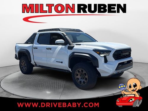 2026 Toyota Tacoma i-FORCE MAX Tacoma Trailhunter