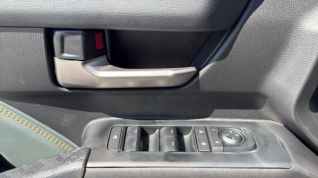 2026 Toyota Tacoma i-FORCE MAX Tacoma Trailhunter