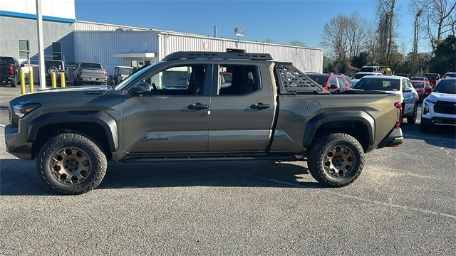 2026 Toyota Tacoma i-FORCE MAX Tacoma Trailhunter