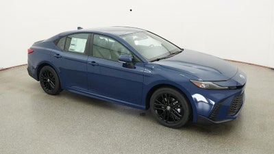 2026 Toyota Camry SE AWD