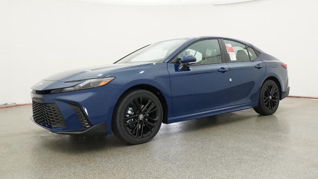 2026 Toyota Camry SE AWD