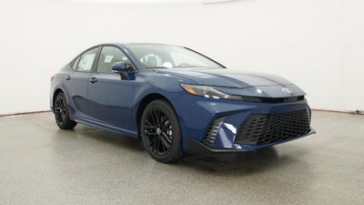 2026 Toyota Camry SE AWD
