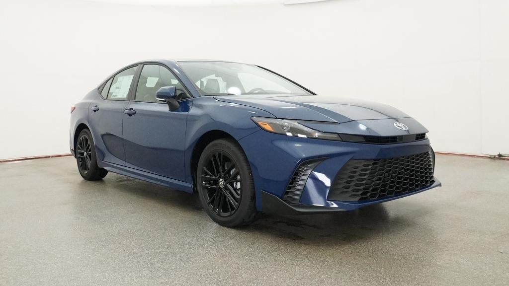 2026 Toyota Camry SE AWD