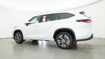 2026 Toyota Highlander Hybrid XLE