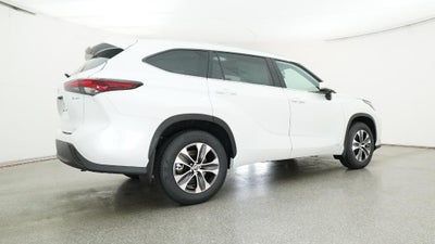 2026 Toyota Highlander Hybrid XLE