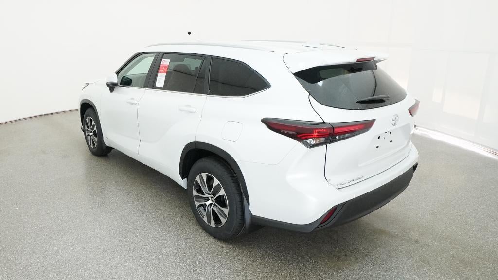 2026 Toyota Highlander Hybrid XLE