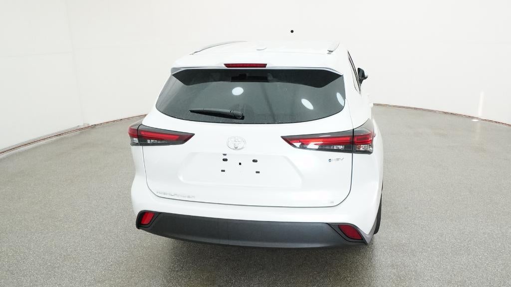 2026 Toyota Highlander Hybrid XLE