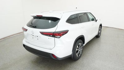 2026 Toyota Highlander Hybrid XLE