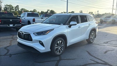 2026 Toyota Highlander Hybrid XLE