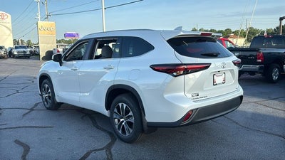 2026 Toyota Highlander Hybrid XLE
