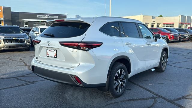 2026 Toyota Highlander Hybrid XLE