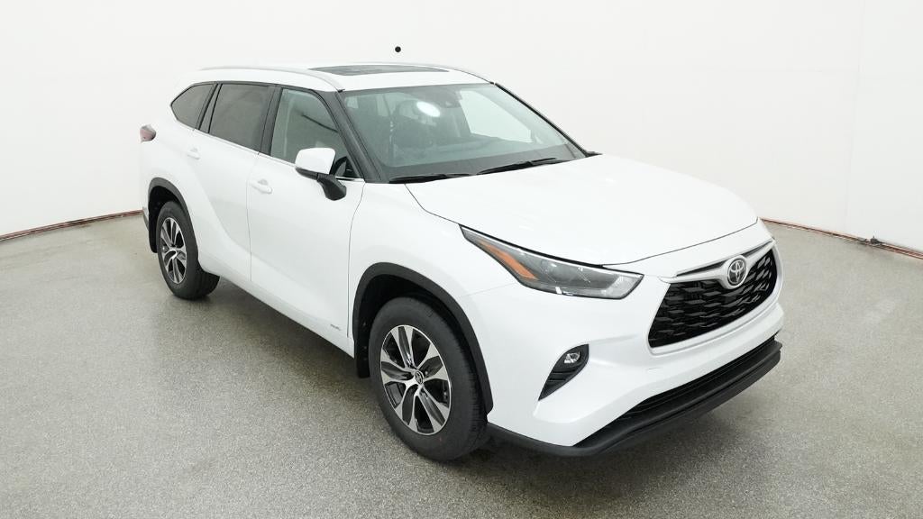 2026 Toyota Highlander Hybrid XLE