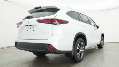 2026 Toyota Highlander Hybrid XLE