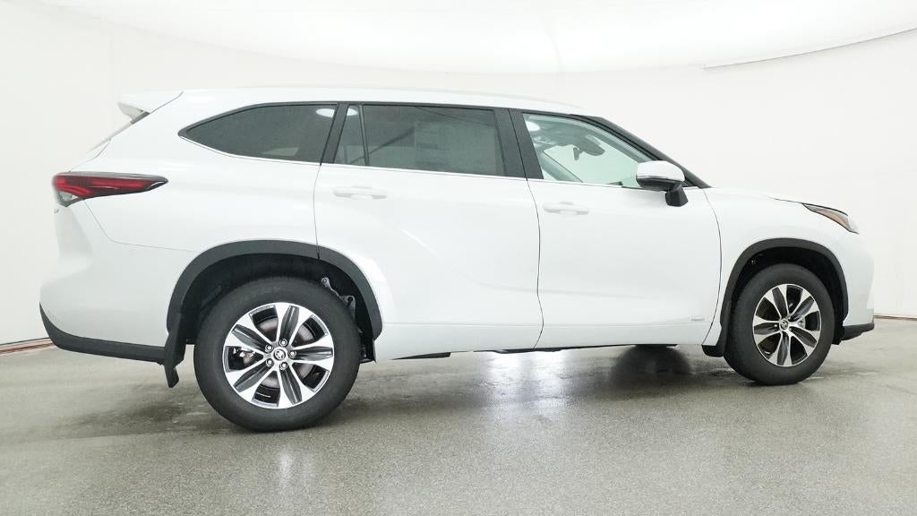 2026 Toyota Highlander Hybrid XLE