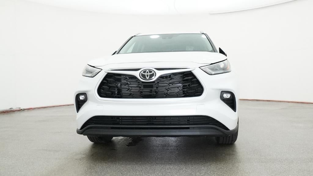 2026 Toyota Highlander Hybrid XLE