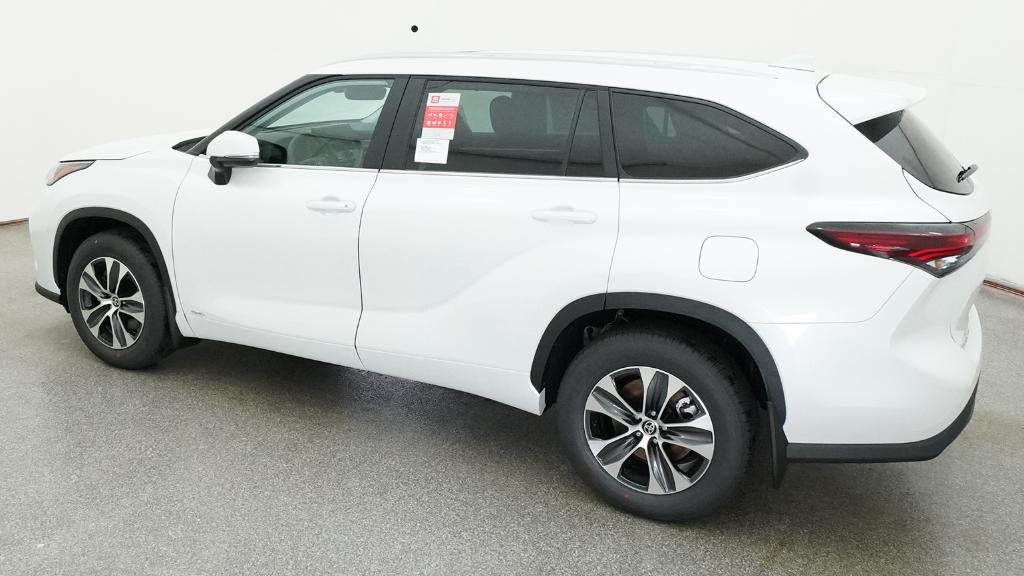 2026 Toyota Highlander Hybrid XLE