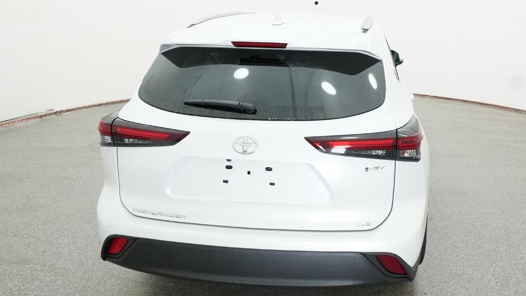 2026 Toyota Highlander Hybrid XLE