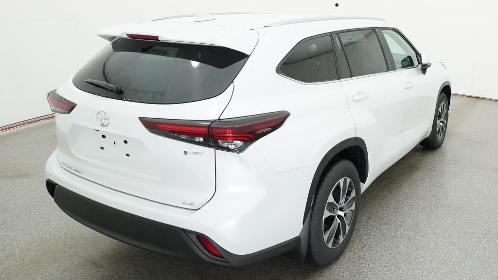 2026 Toyota Highlander Hybrid XLE