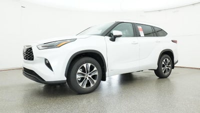 2026 Toyota Highlander Hybrid XLE