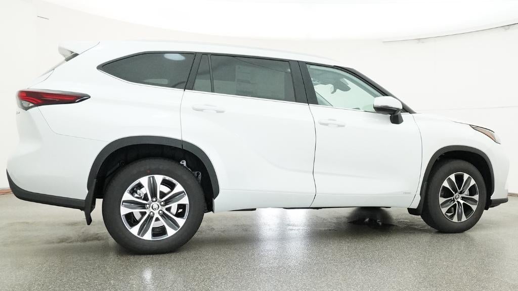 2026 Toyota Highlander Hybrid XLE