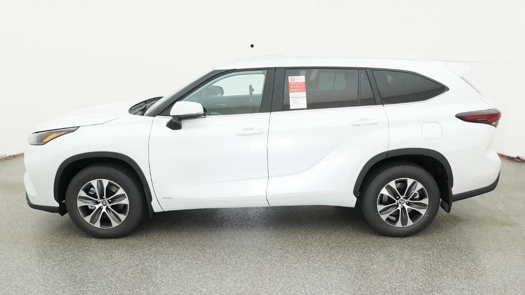 2026 Toyota Highlander Hybrid XLE
