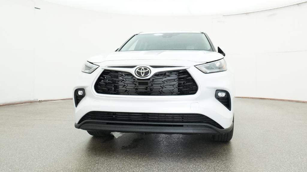 2026 Toyota Highlander Hybrid XLE
