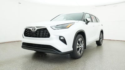 2026 Toyota Highlander Hybrid XLE
