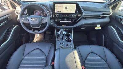 2026 Toyota Highlander XSE