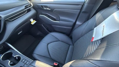 2026 Toyota Highlander XSE