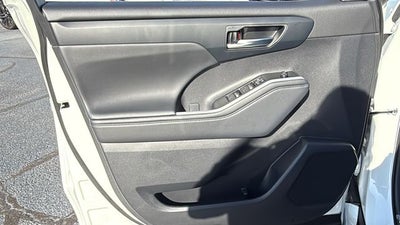 2026 Toyota Highlander XSE
