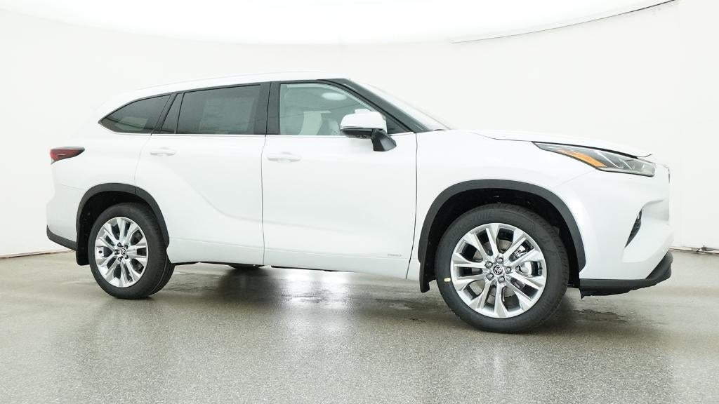 2026 Toyota Highlander Hybrid Limited