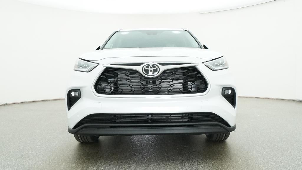 2026 Toyota Highlander Hybrid Limited