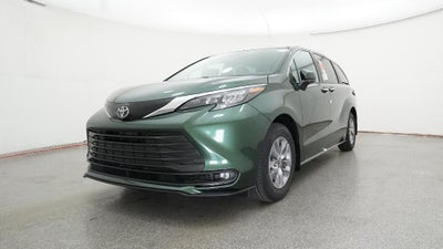 2026 Toyota Sienna XLE