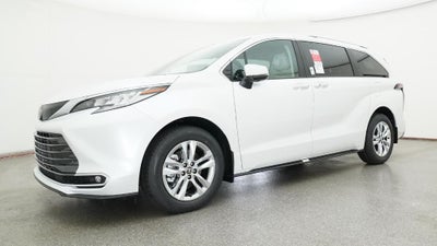 2026 Toyota Sienna Limited