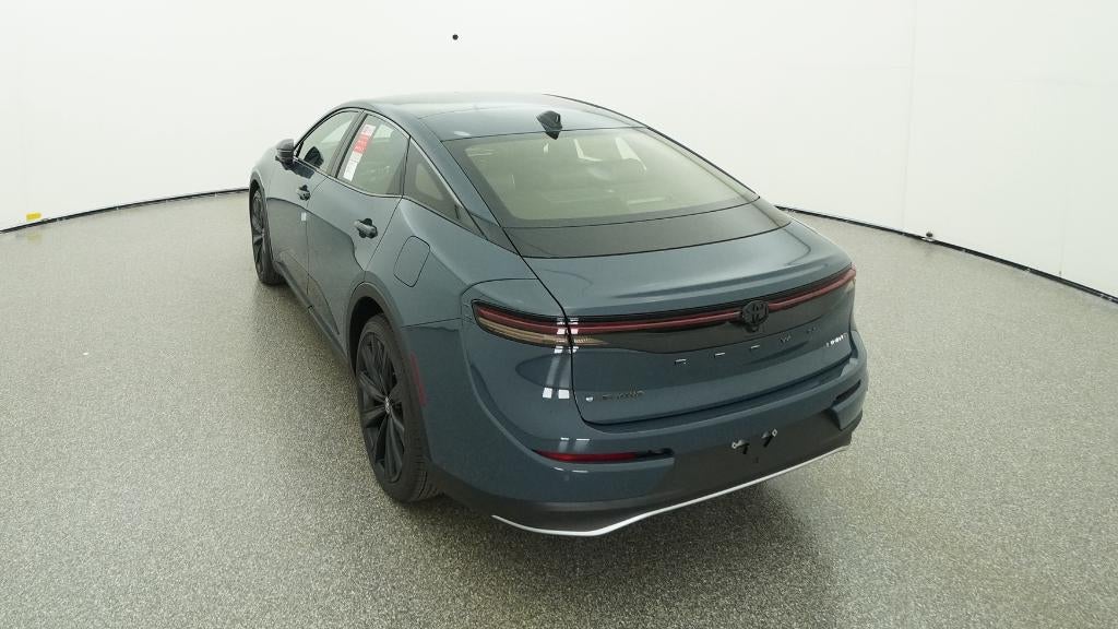 2026 Toyota Toyota Crown Nightshade