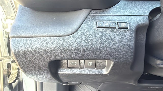 2026 Toyota Toyota Crown XLE