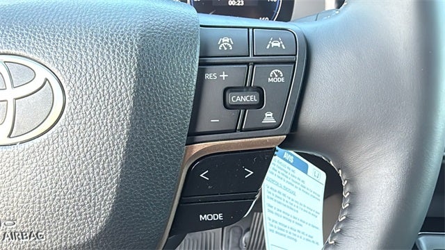 2026 Toyota Toyota Crown XLE