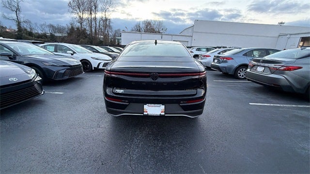 2026 Toyota Toyota Crown Nightshade