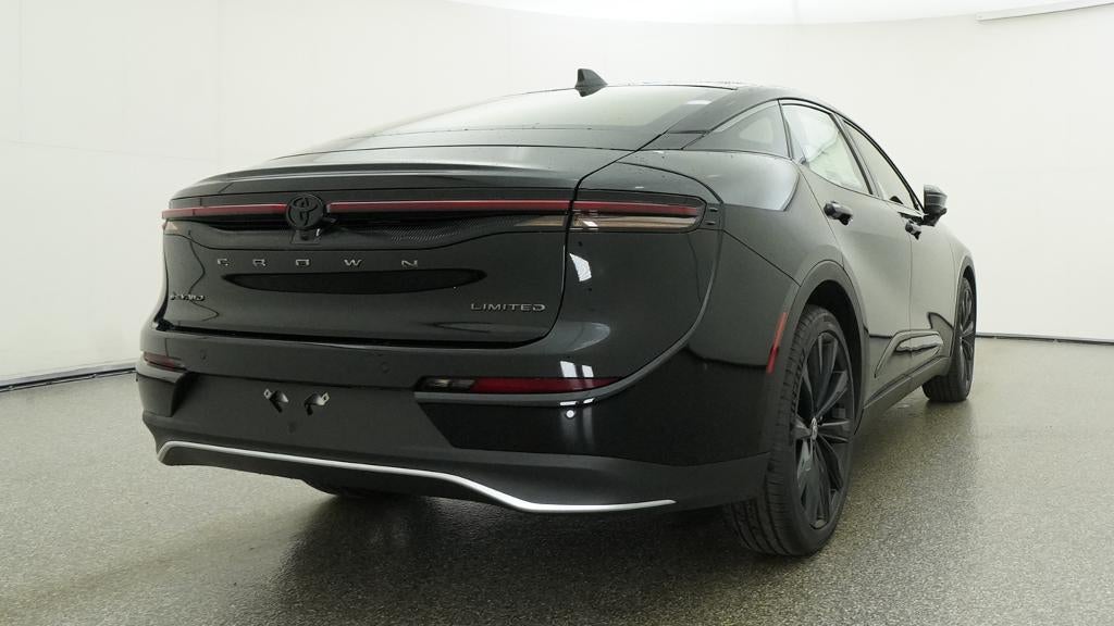 2026 Toyota Toyota Crown Nightshade