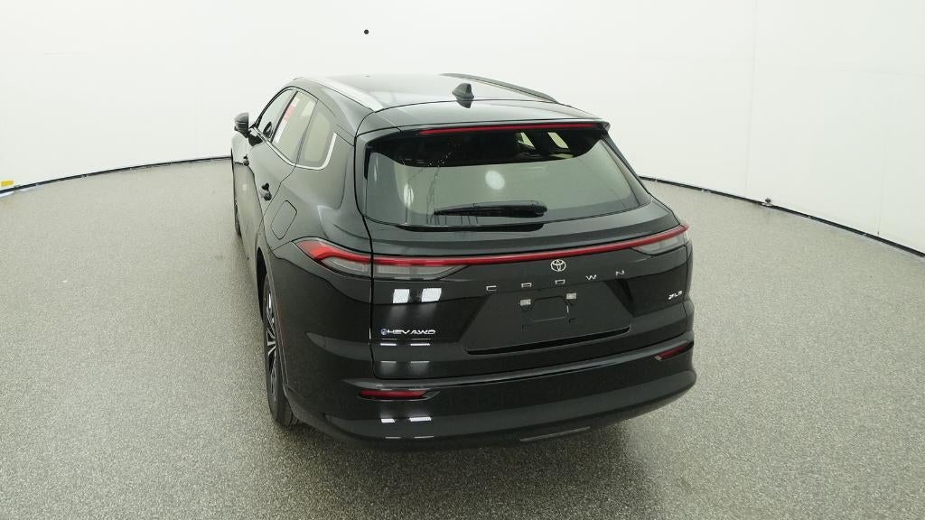 2026 Toyota Toyota Crown Signia XLE