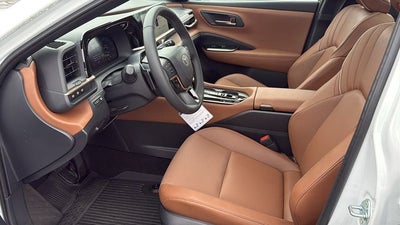 2026 Toyota Toyota Crown Signia Limited