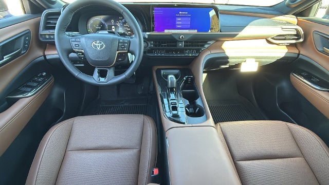 2026 Toyota Toyota Crown Signia Limited