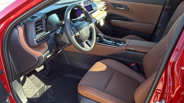 2026 Toyota Toyota Crown Signia Limited