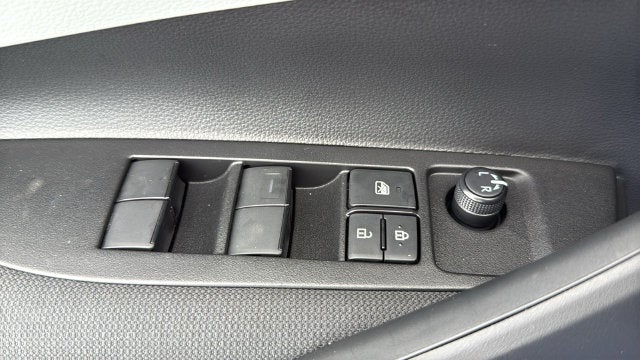 2027 Toyota Corolla Hybrid SE