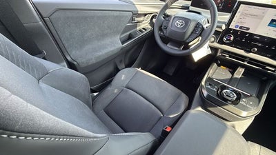 2026 Toyota C-HR XSE