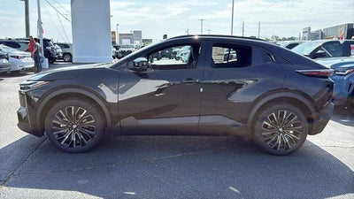 2026 Toyota C-HR XSE