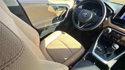 2025 Toyota RAV4 Hybrid XLE